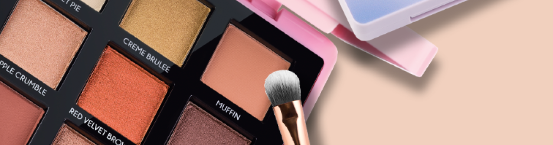 Paletă de Farduri Maestro Eyeshadow Bar